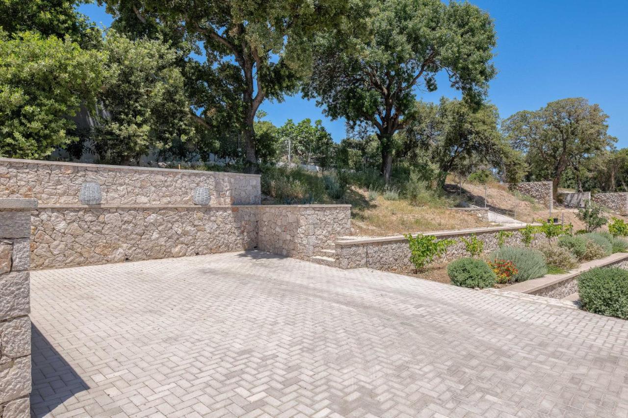Terpsis Pool Villa Асгуру Экстерьер фото